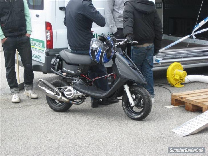 Yamaha Jog AC (17,83hk) Solgt - Til Speedmeet:P billede 1