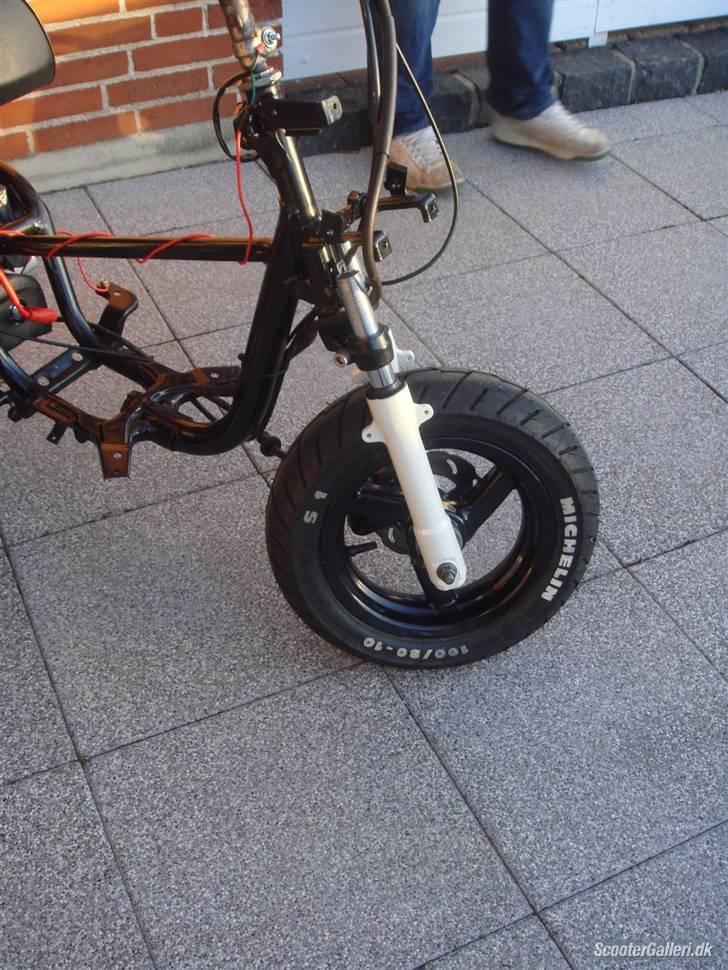 Yamaha Jog AC (17,83hk) Solgt billede 9