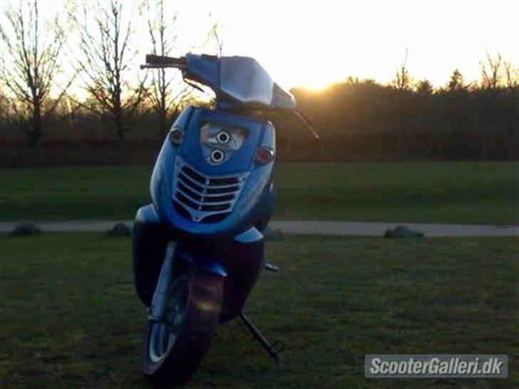 Aprilia Sonic 2005 [SOLGT 7500] billede 2