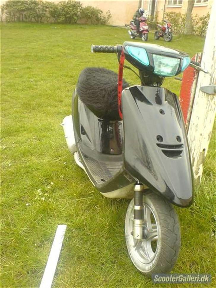 Yamaha jog (BYTTET) billede 2