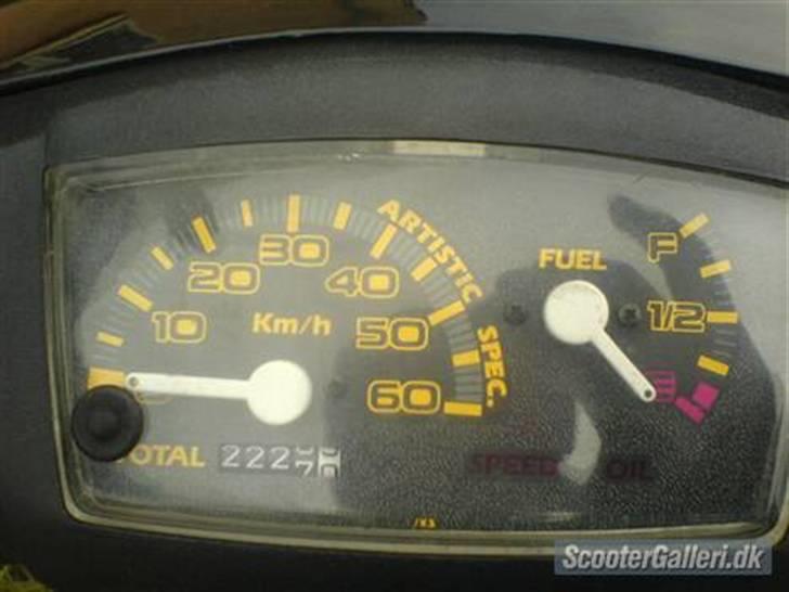 Yamaha jog (BYTTET) billede 3