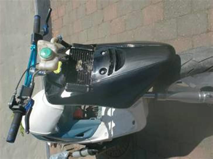 Yamaha jogrox evo 2  lc solgt billede 3