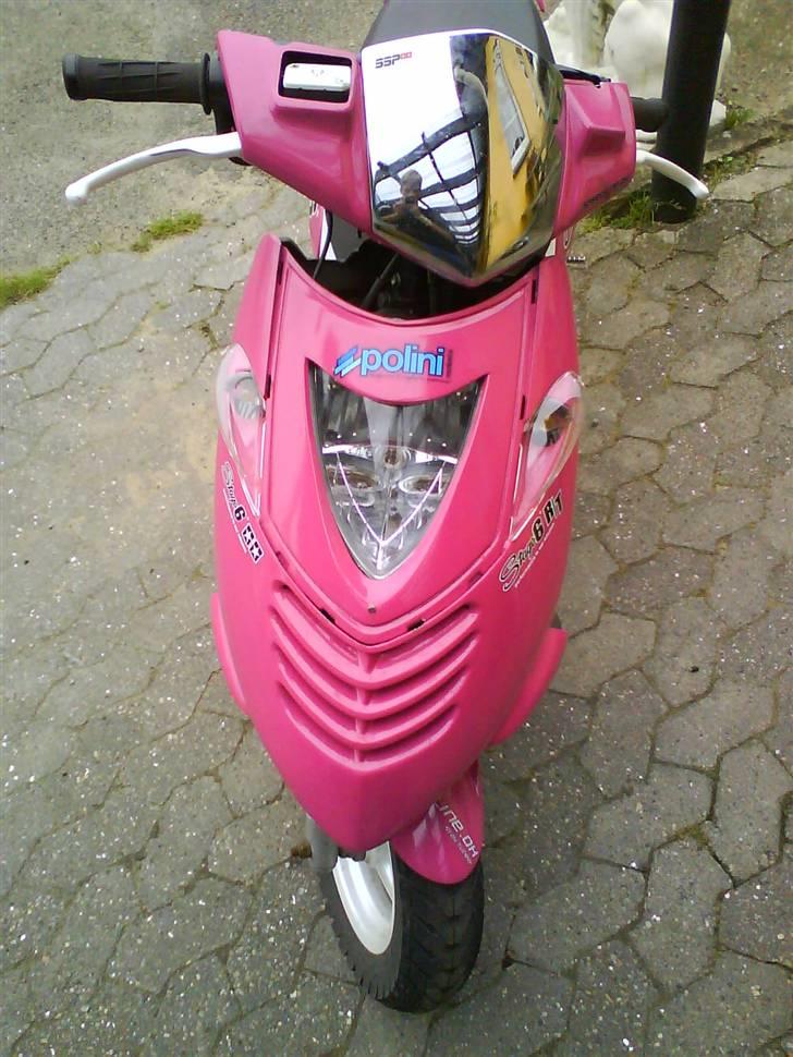 Aprilia Sonic AC Pink;D (SOLGT) billede 2