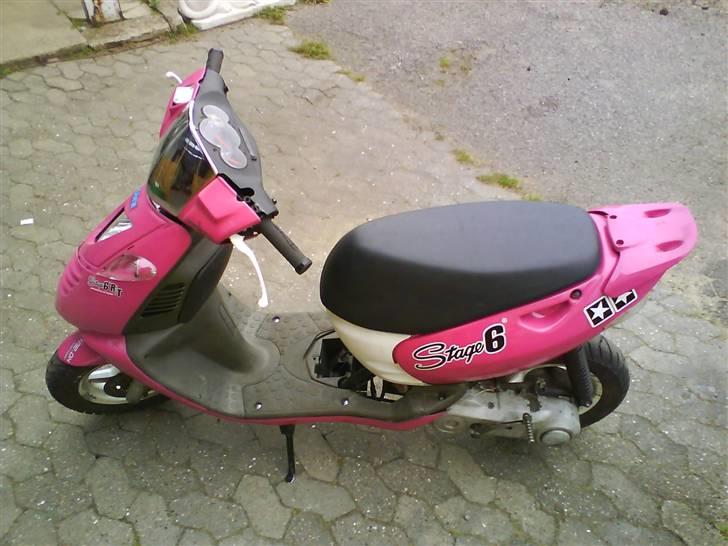 Aprilia Sonic AC Pink;D (SOLGT) billede 3