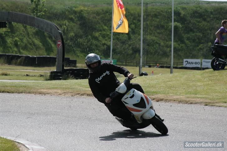 Piaggio Zip SP SOLGT! billede 4
