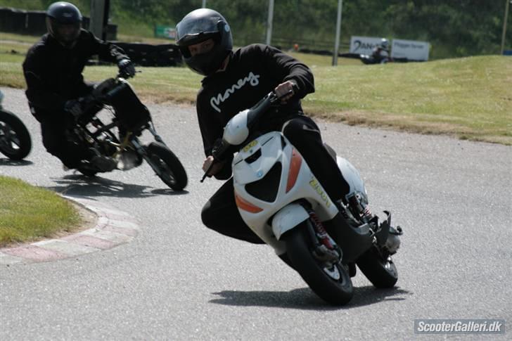 Piaggio Zip SP SOLGT! billede 5