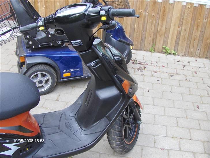 PGO hot 50 billede 5