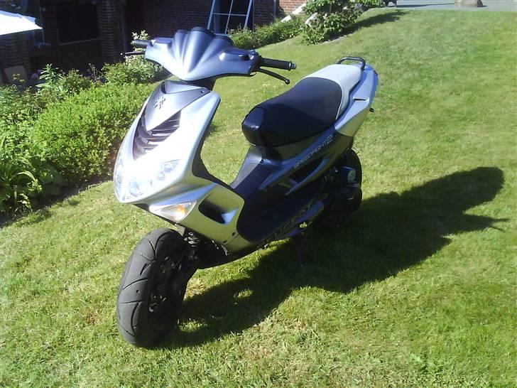 Peugeot speedfight 2 [byttet!] billede 1