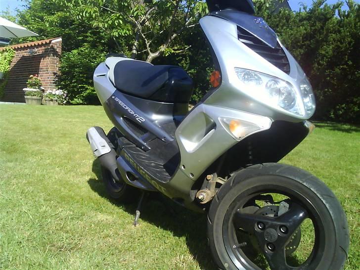 Peugeot speedfight 2 [byttet!] billede 3