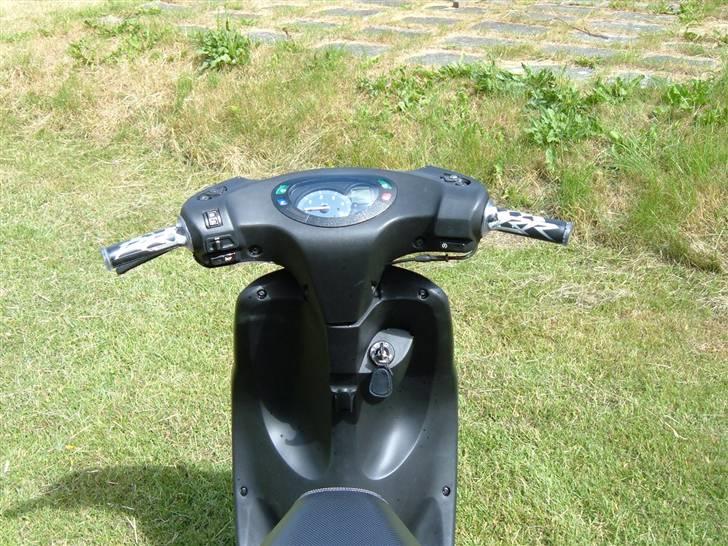 Yamaha neos solgt billede 4