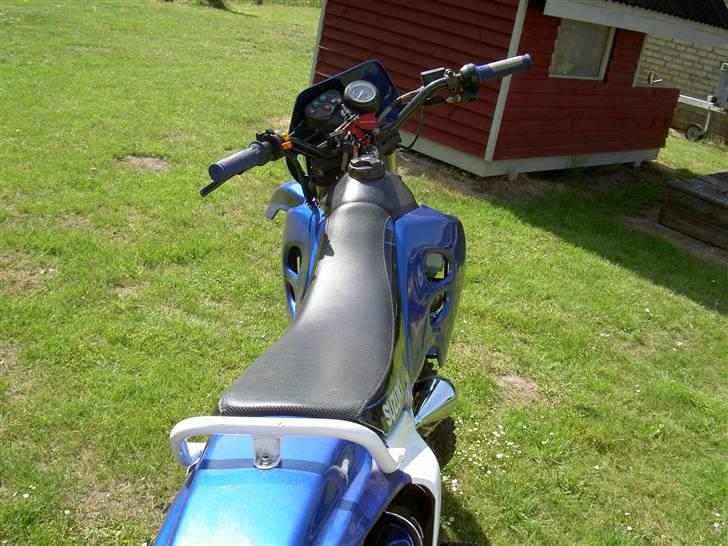 Suzuki RMX (SOLGT) billede 9