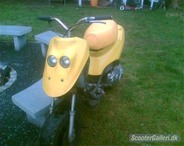 Adly adly/neos stjålet billede 1