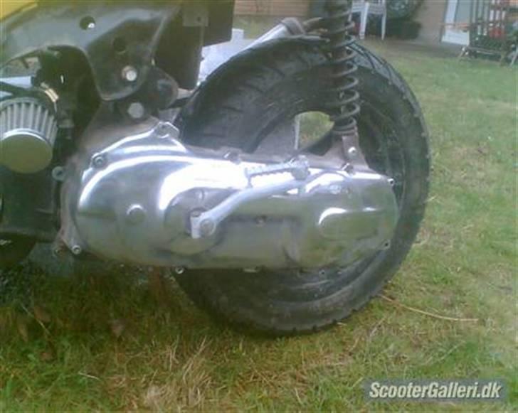 Adly adly/neos stjålet billede 5