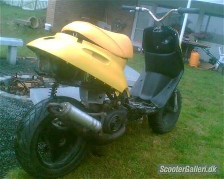 Adly adly/neos stjålet billede 6