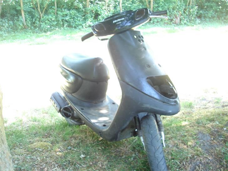 Yamaha Jog Space [FØR] - Det næsten færdige Projekt ;) billede 1