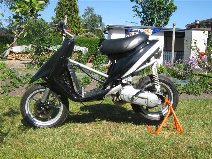 Yamaha Jog LC DD billede 1