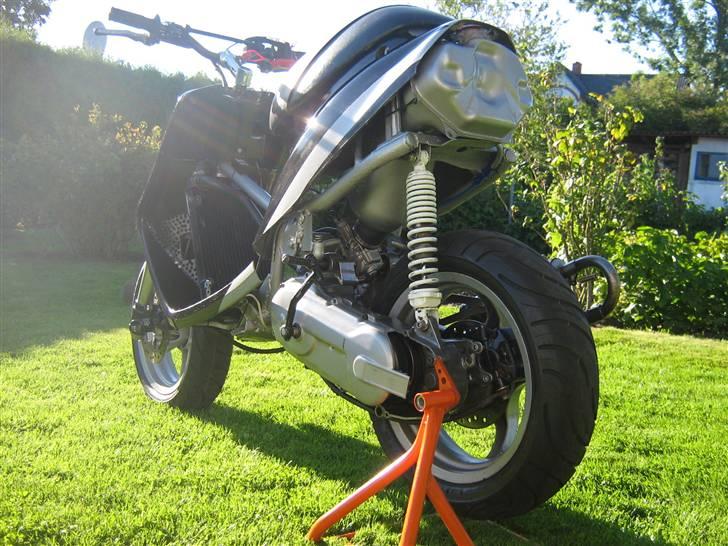 Yamaha Jog LC DD - Ny støddæmper? JA TAK!! billede 4