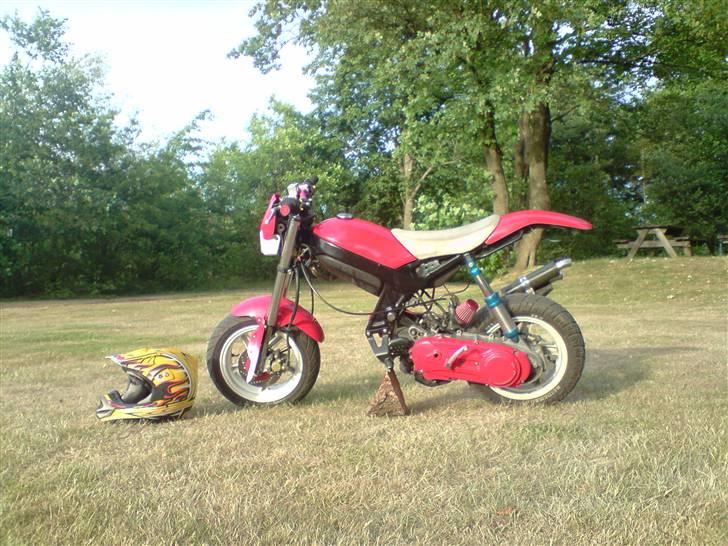 Suzuki Street Magic [ SOLGT ] billede 8