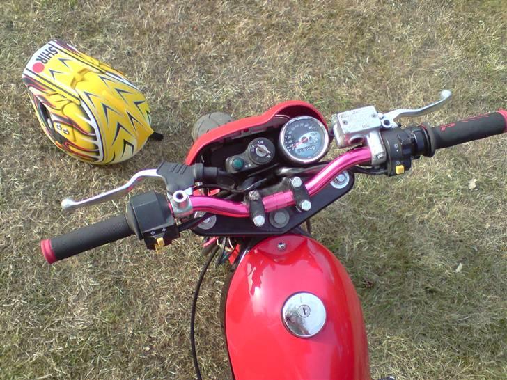 Suzuki Street Magic [ SOLGT ] billede 11