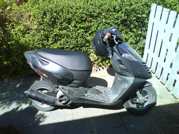 Aprilia Sonic  (under kniven !) billede 8