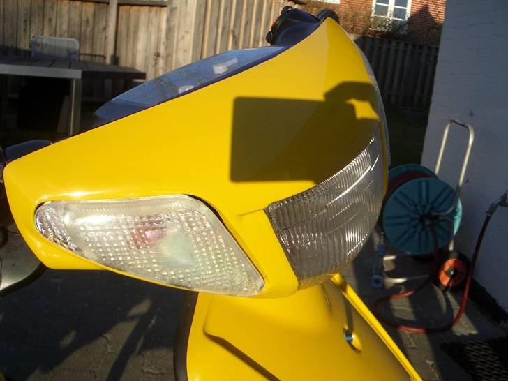 Yamaha jog as *Gule Lyn*(byttet) billede 2