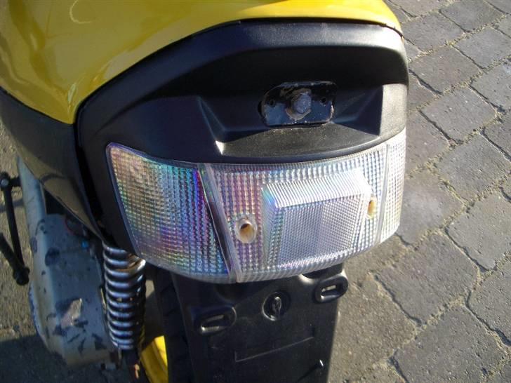 Yamaha jog as *Gule Lyn*(byttet) billede 3