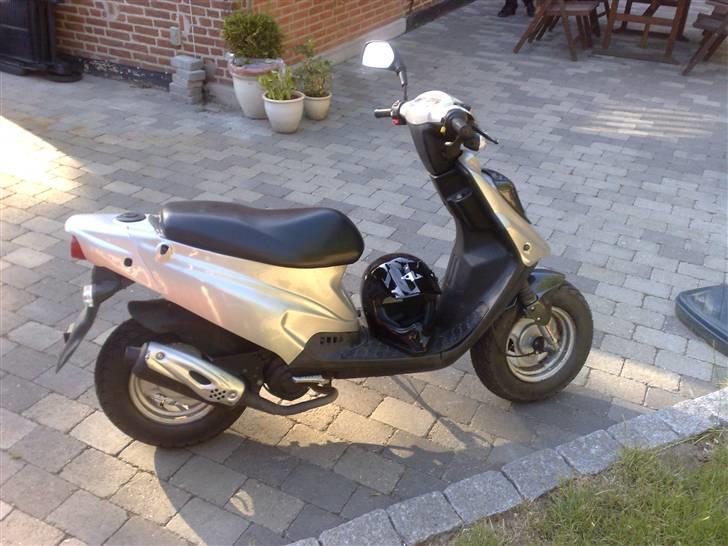 PGO hot 50 - Nyt! billede 4