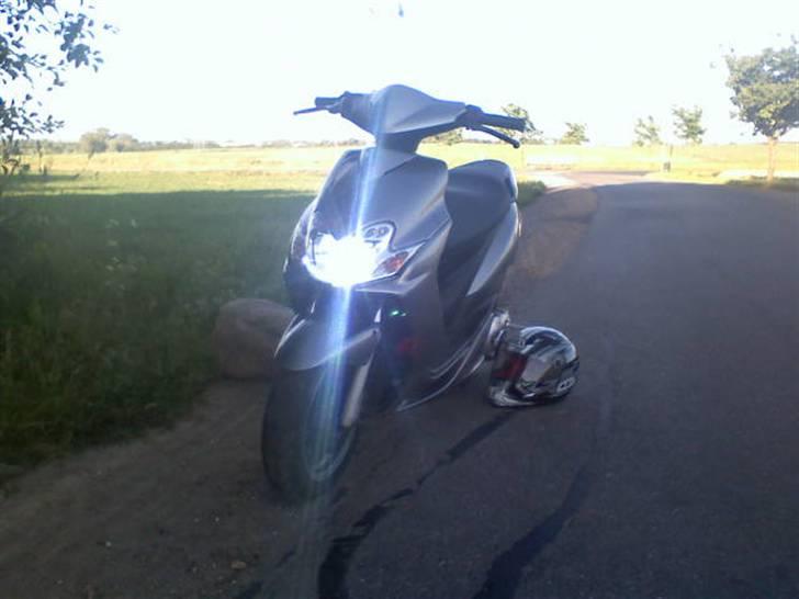 Yamaha jog r solgt billede 11