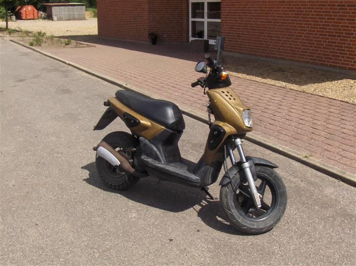 Yamaha slider billede 1