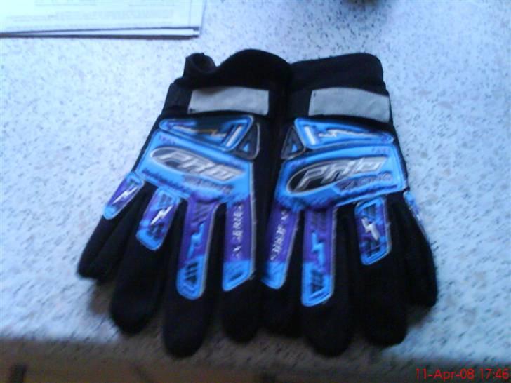 PGO Rodoshow solgt - Mine cross handsker fra T-svansen. billede 8