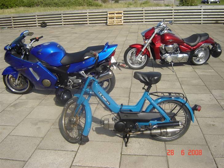 Puch Maxi K efter(Solgt) - Min Puch og en Suzuki Intruder M1800R og en Honda CBR 1100 som kan kører 300 km. billede 6