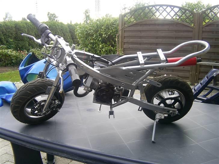 MiniBike POCKETBIKE SOLGT fo 600kr billede 9