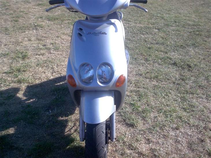 {{currentPhoto.altText}} billede {{currentPhoto.number}}