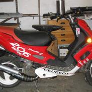 Peugeot speedfight sælges køb den
