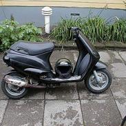 Piaggio Zip