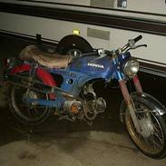 Honda cd 50