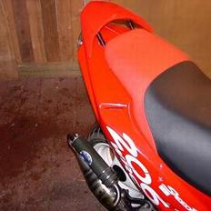 Peugeot SpeedFight 2