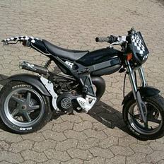 Suzuki      Street Magic [SOLGT]