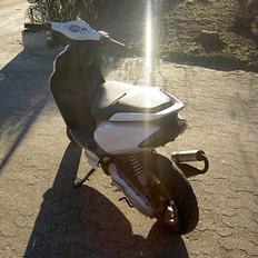 Yamaha Jog r