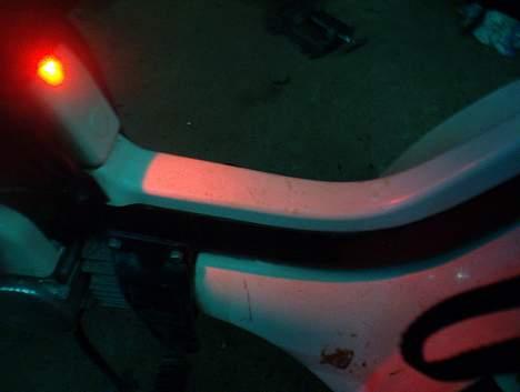 Suzuki FZ 50 Lysshow - Den på skjoldene billede 4