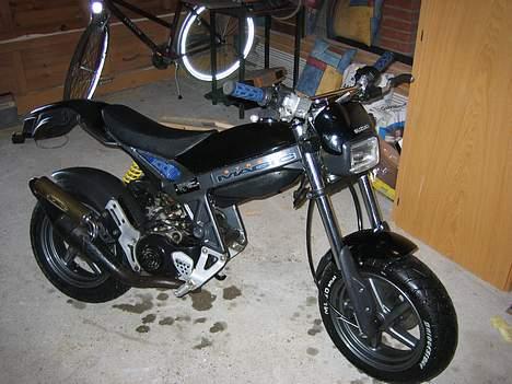 Suzuki Street Magic- SOLGT! - Sådan ser min scooter ud nu...  billede 1