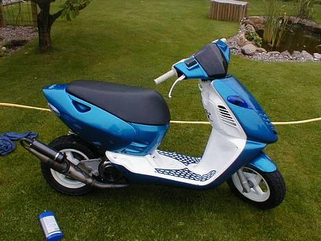 Aprilia Sonic 02'   - DHS  CRASH - Dagen før DHS Fre 17/6 05 billede 1