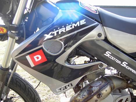 Derbi Senda SM X-Treme - Alu gitter :) billede 6