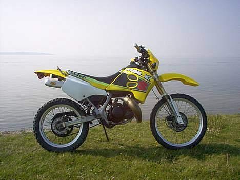 Suzuki RMX- SOLGT billede 3