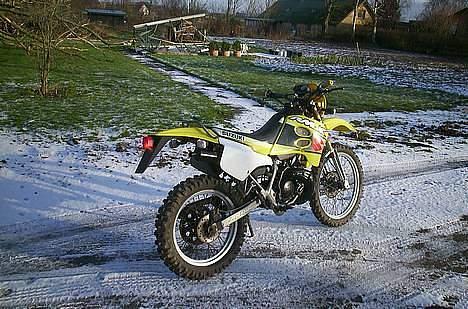 Suzuki RMX- SOLGT billede 4