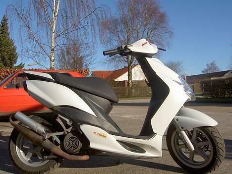 Yamaha Jog r billede 1