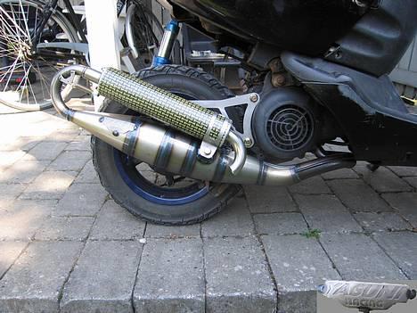 Aprilia SONIC SOLGT - Så kom der nyt uds Yasuni R billede 8