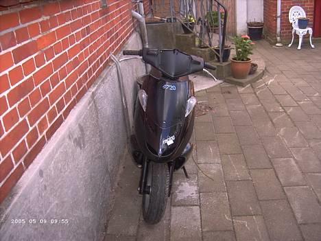 Aprilia sonic SOLGT billede 2