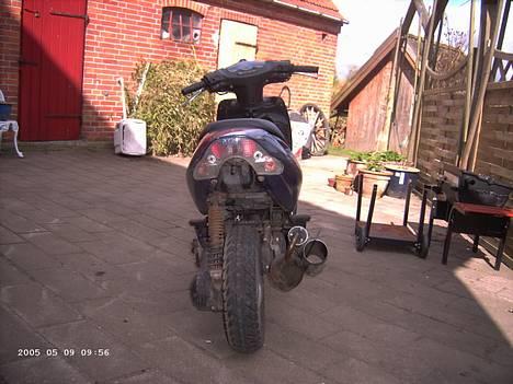 Aprilia sonic SOLGT billede 4