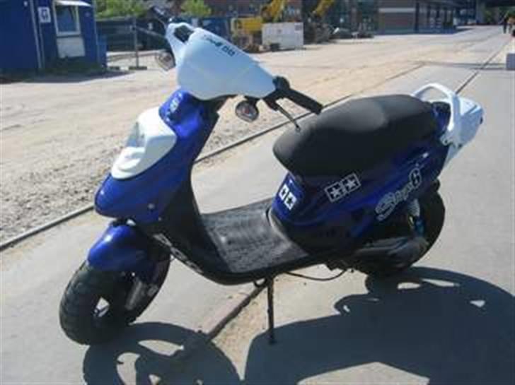 PGO Hot 50 SOLGT. billede 1